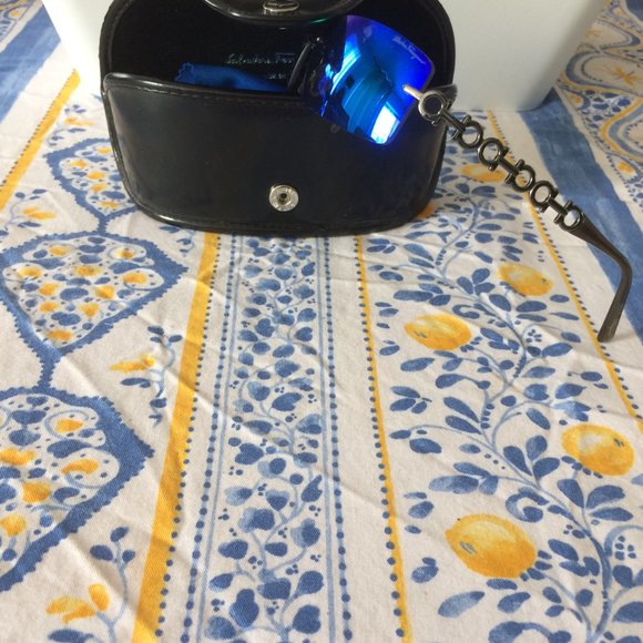 Salvatore Ferragamo Sunglasses - Picture 2 of 2